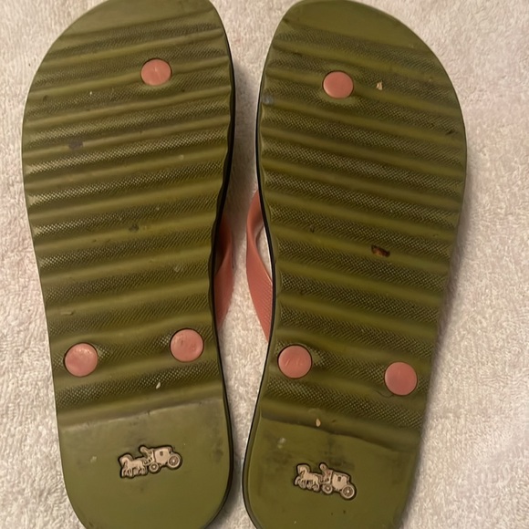 Coach Flipflops - Picture 5 of 7